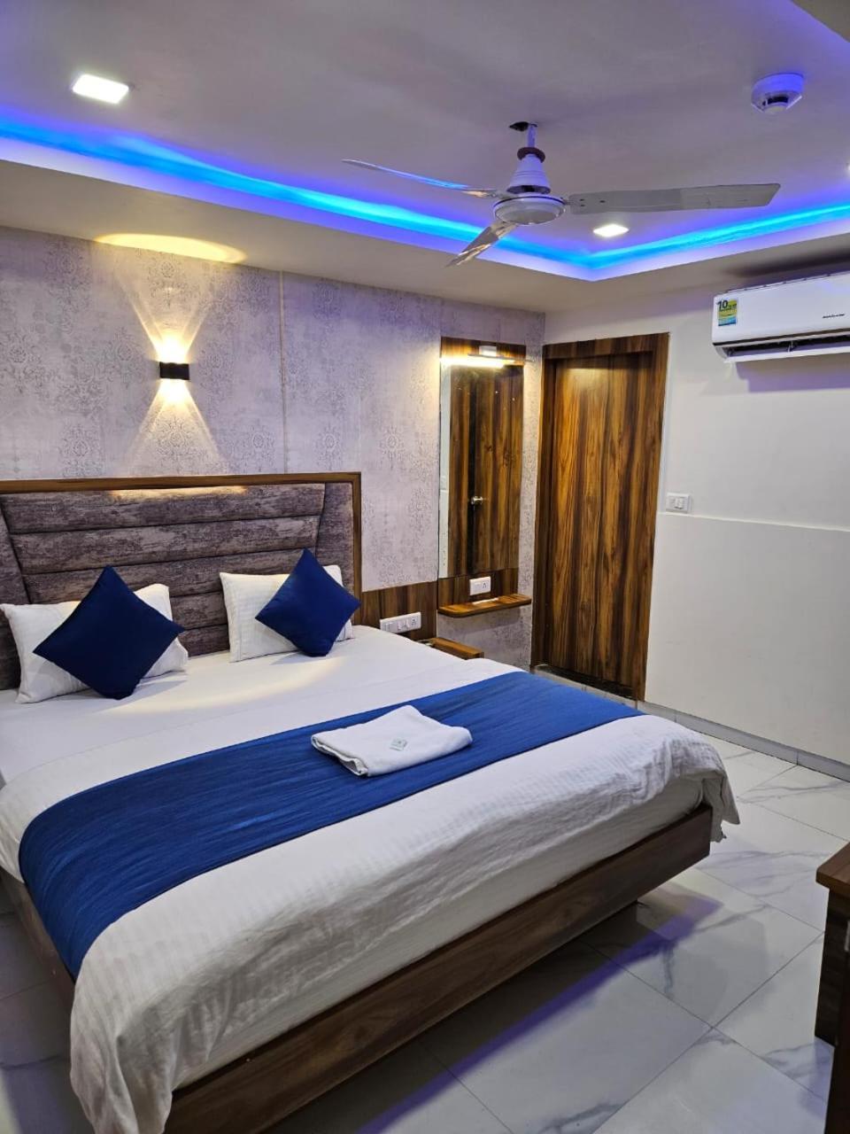 Hotel Ozone,Ahmedabad Exterior foto