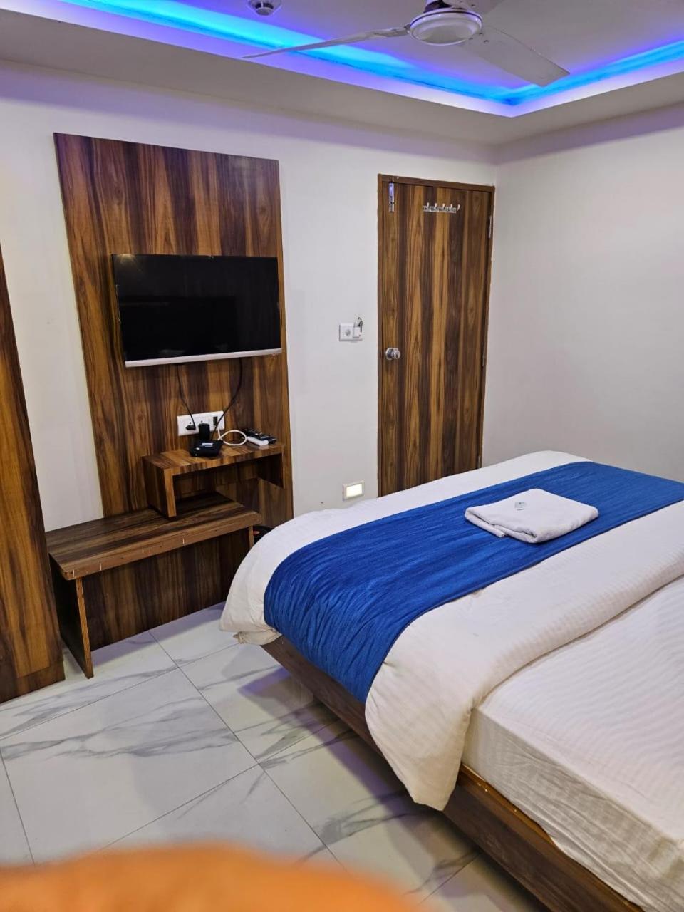 Hotel Ozone,Ahmedabad Exterior foto