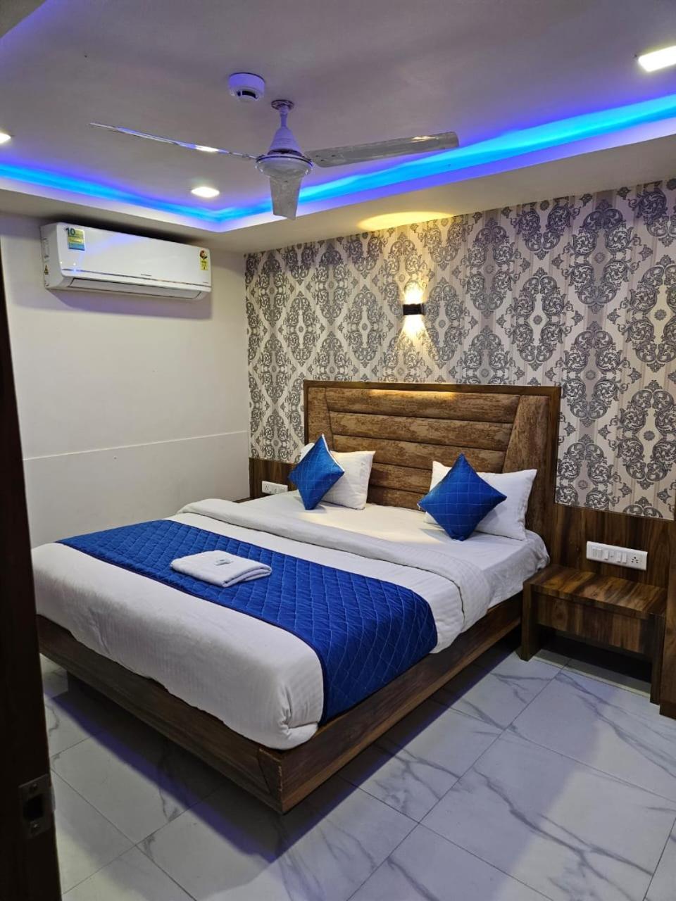 Hotel Ozone,Ahmedabad Exterior foto